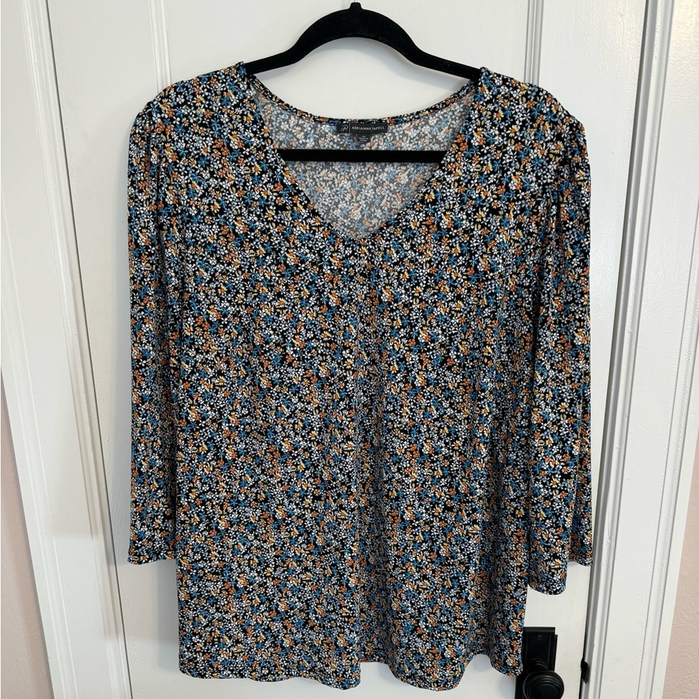 Adrianna Papell V-Neck Blouse with 3/4 length Sleeves